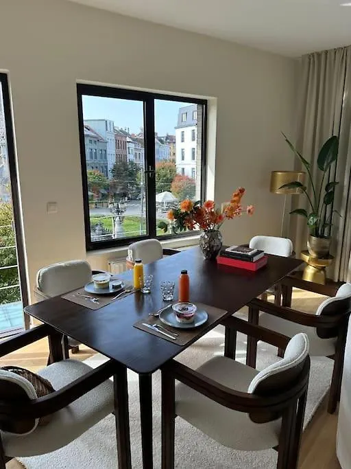 Luxury 2-Bedroom Apart Antwerp Apartment