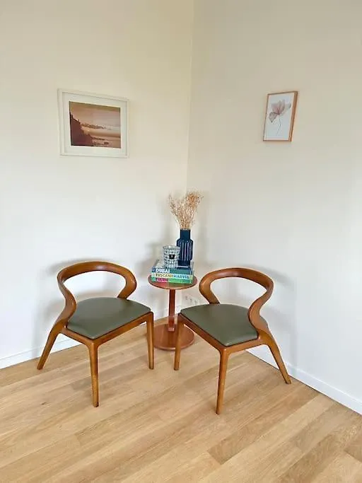 Apartment Luxury 2-Bedroom Apart Antwerp Belgium