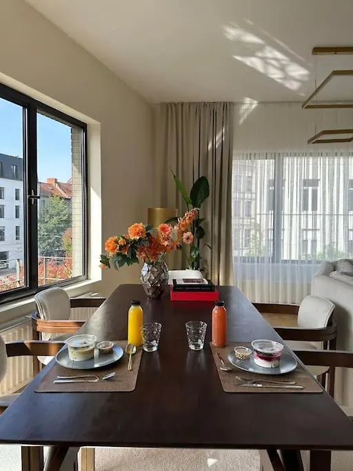 Apartment Luxury 2-Bedroom Apart Antwerp