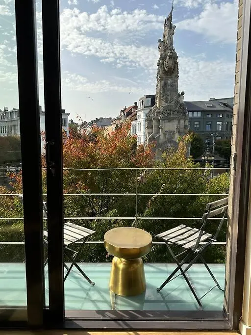 Apartment Luxury 2-Bedroom Apart Antwerp