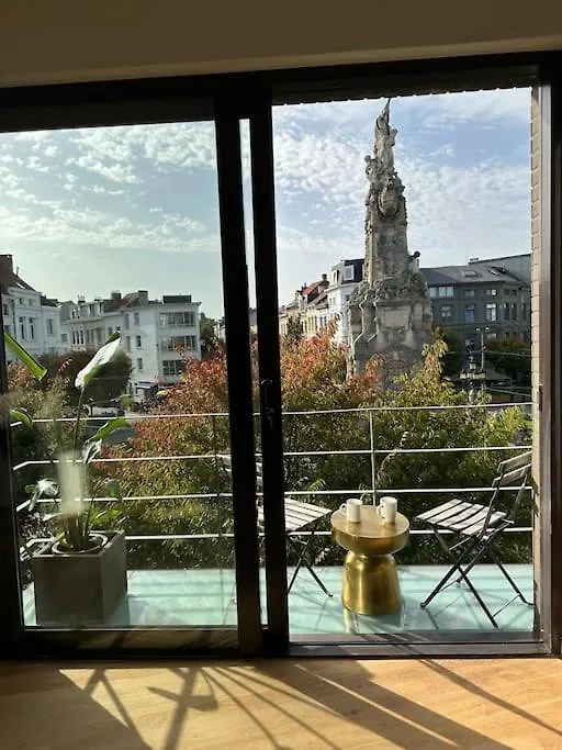 Luxury 2-Bedroom Apart Antwerp Apartment