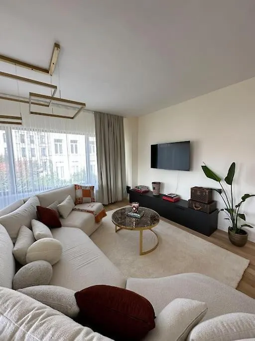 Luxury 2-Bedroom Apart Antwerp Apartment